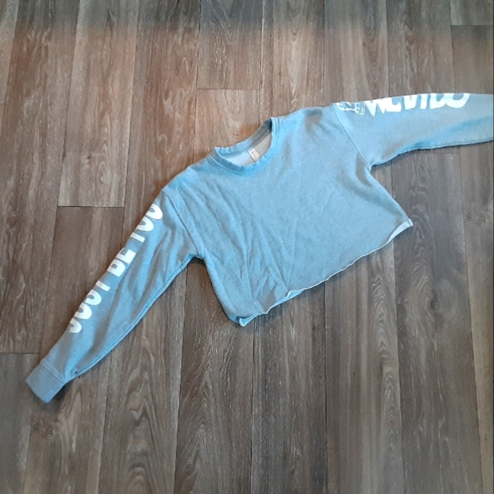 Crop top sweater shirt